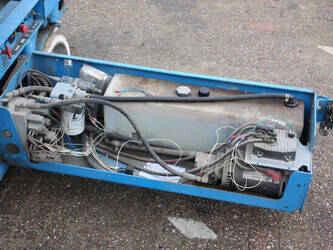 2002-genie-gs-2046-1394742-44308884