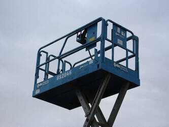 2002-genie-gs-2046-1394742-44308892