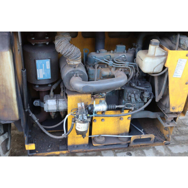 2000 جيني GS-3268 RT-44308906