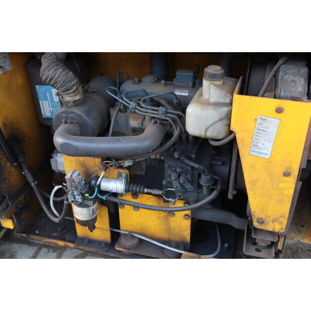 2000 جيني GS-3268 RT-44308907