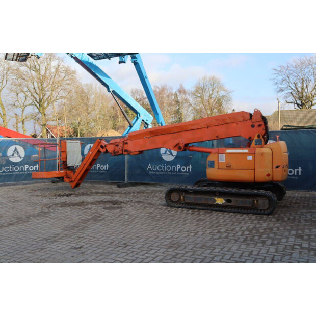 2004 Hitachi HX140B-44308923