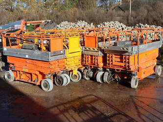 صورة ل رافعات سلة مفصلية 2008 جيني 3246ES