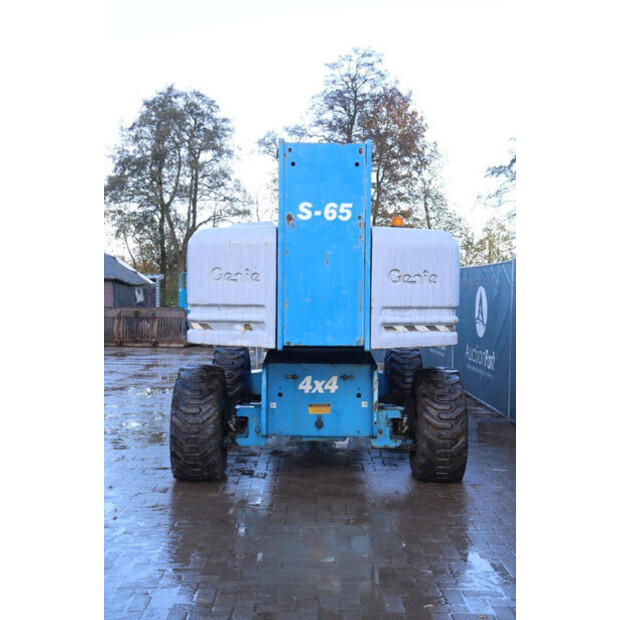 2000 Genie S-65-44309150