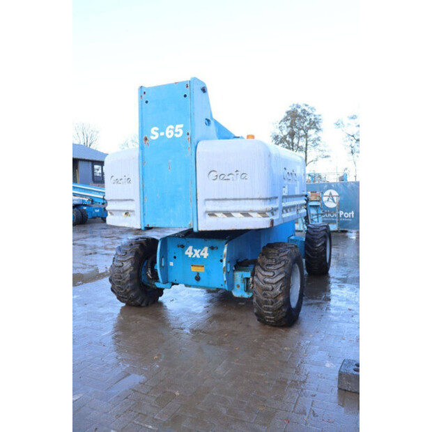 2000 Genie S-65-44309151