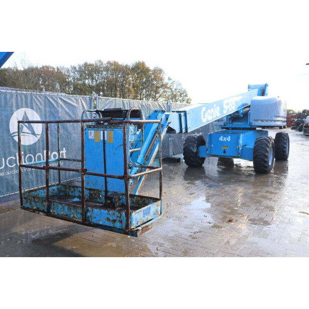 2000 Genie S-65-44309153