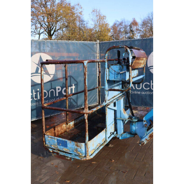 2000 Genie S-65-44309155