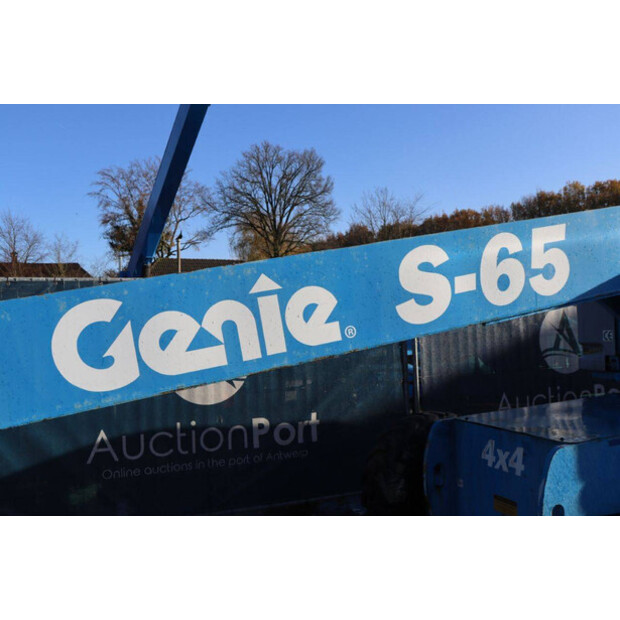 2000 Genie S-65-44309164