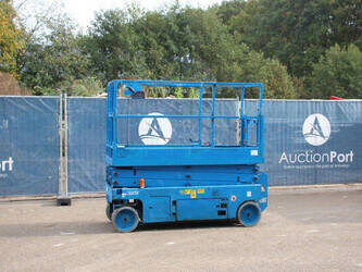 صورة ل رافعات مقصية 2013 جيني GS2032