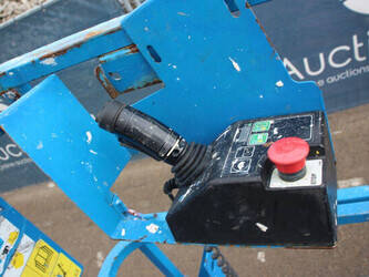 2013-genie-gs2032-1394757-44309314