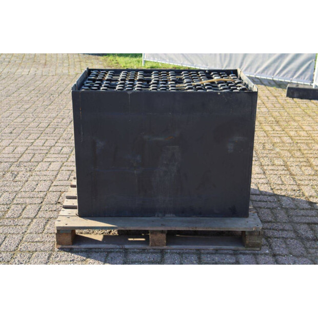 2021 Hawker 80V 4 PzS 620-44309501