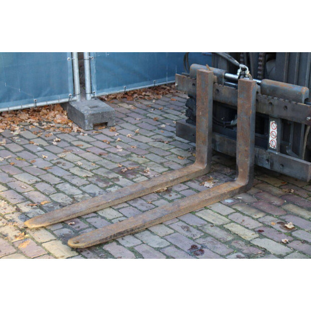 Still R 60-20-44309519