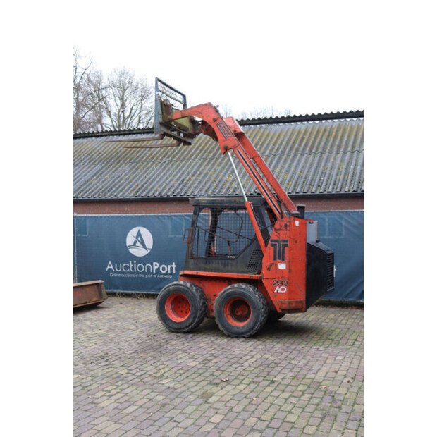 THOMAS 233 HD-44309767