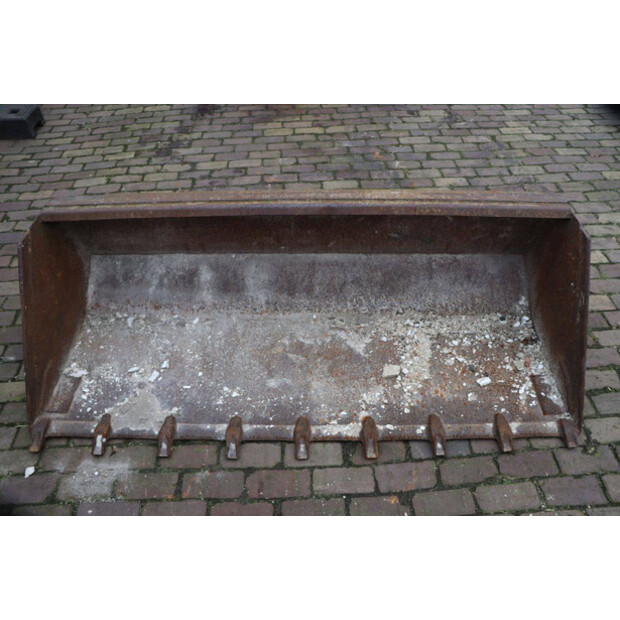 THOMAS 233 HD-44309772