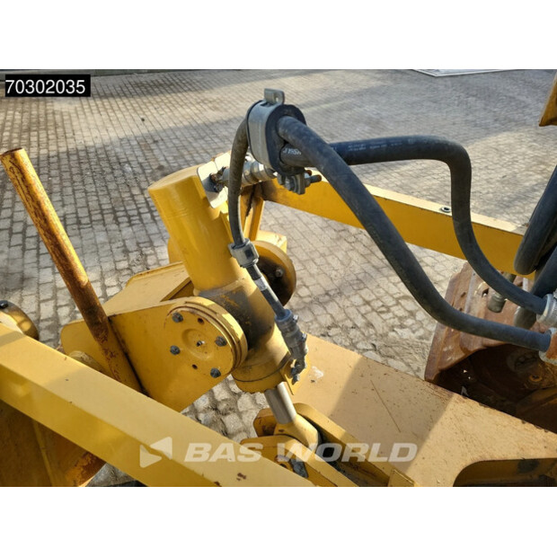 2014 Caterpillar D6T LGP-44309893