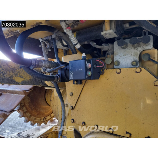 2014 Caterpillar D6T LGP-44309895