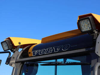 2011-volvo-ec27c-1394777-44310011