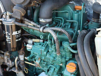 2011-volvo-ec27c-1394777-44310022