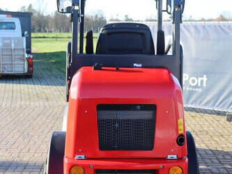 2025-landward-w1160-1394779-44310074