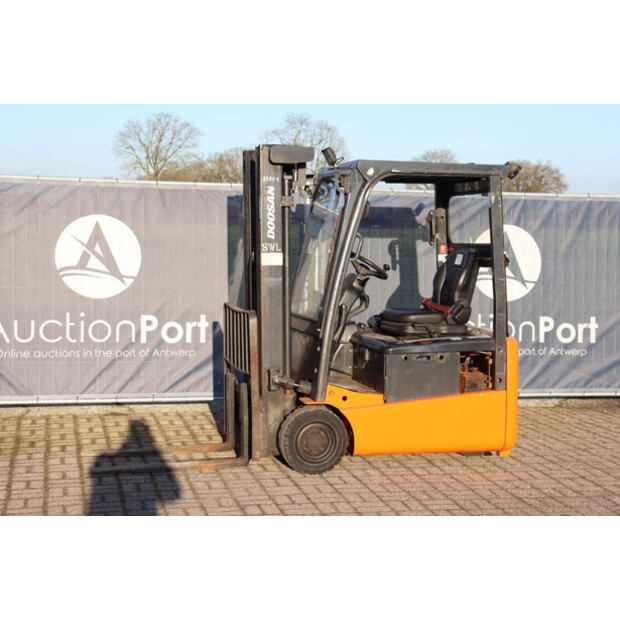 2011 Doosan B15T-5-44310196