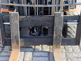 2011-doosan-b15t-5-1394782-44310207