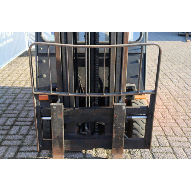 2011 Doosan B15T-5-44310208