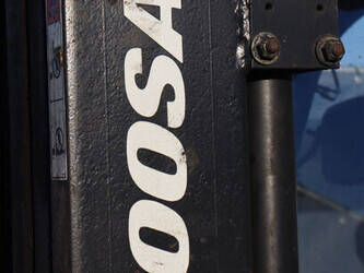 2011-doosan-b15t-5-1394782-44310209