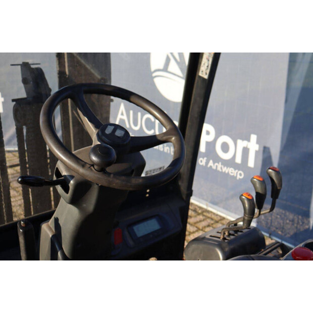 2011 Doosan B15T-5-44310218