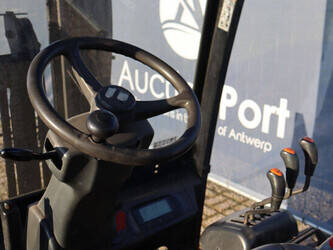 2011-doosan-b15t-5-1394782-44310218