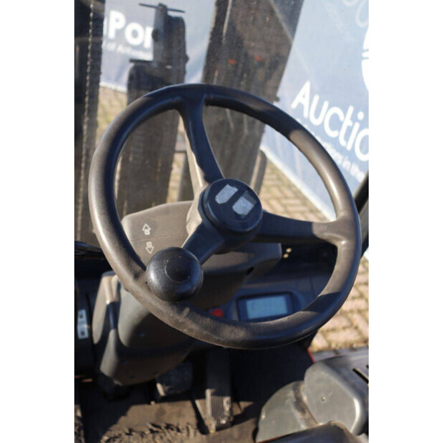 2011 Doosan B15T-5-44310220