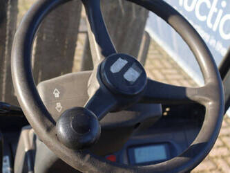 2011-doosan-b15t-5-1394782-44310220