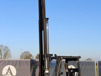 2011-doosan-b15t-5-1394782-44310226