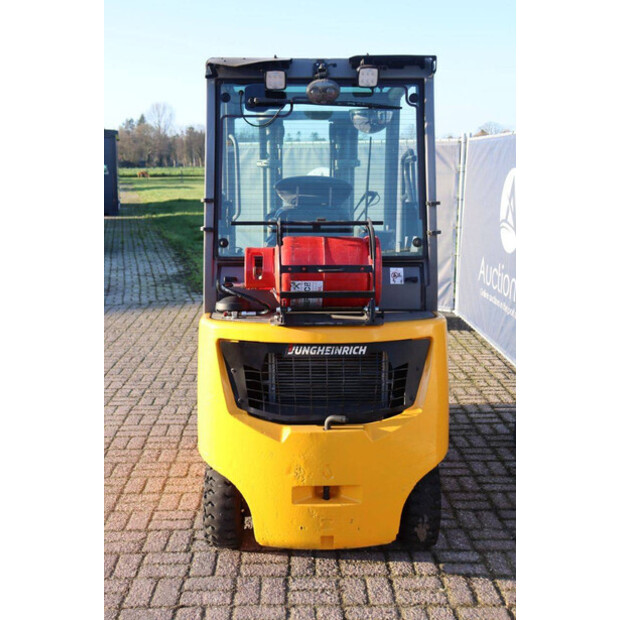 Jungheinrich TFG 320s-44310299