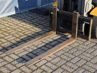 jungheinrich-tfg-320s-44310304