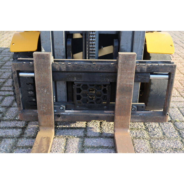 Jungheinrich TFG 320s-44310306