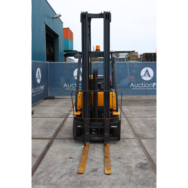 Jungheinrich TFG 20AK-44310541