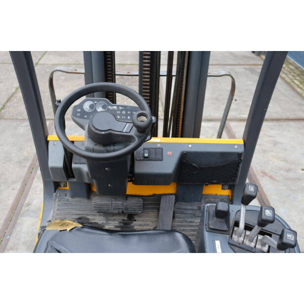 Jungheinrich TFG 20AK-44310564