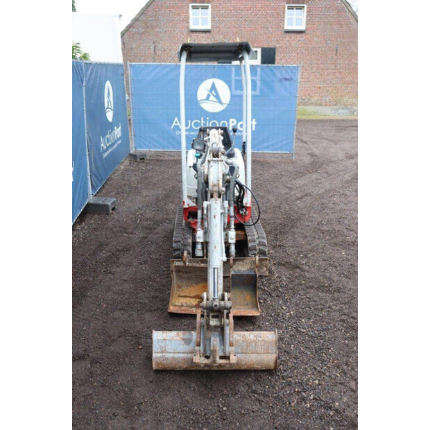 2012 TAKEUCHI TB108-44310584