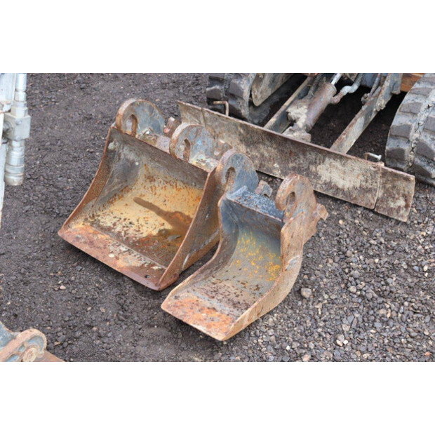 2012 TAKEUCHI TB108-44310593