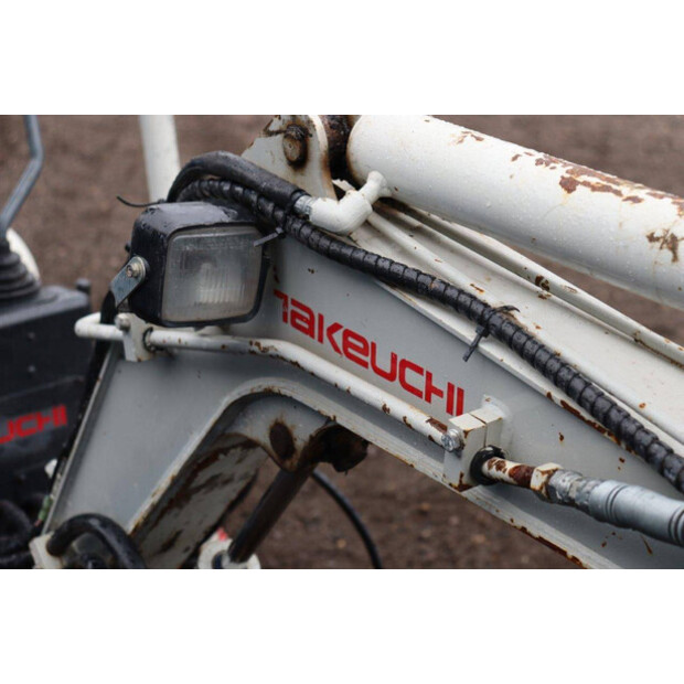 2012 TAKEUCHI TB108-44310598