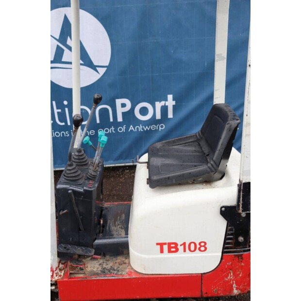 2012 TAKEUCHI TB108-44310606