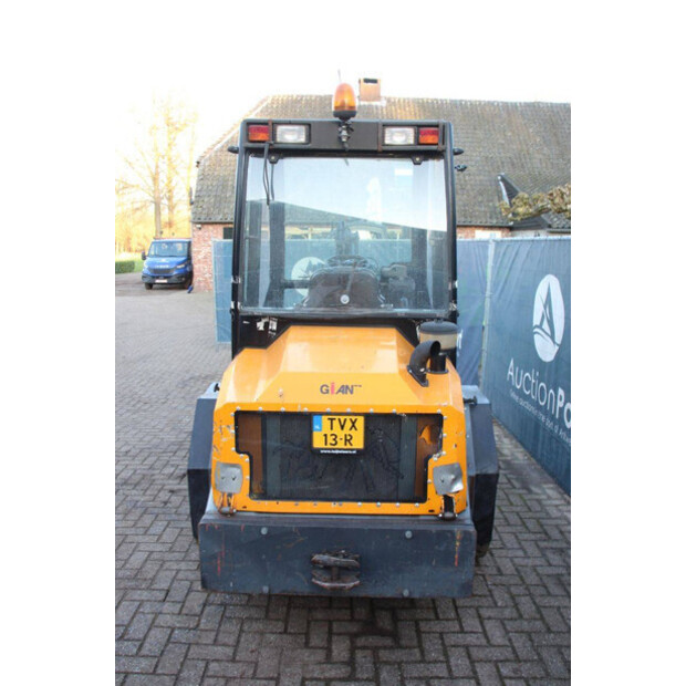 2012 GiANT V881T-44310662