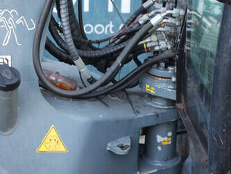 2012-giant-v881t-44310674