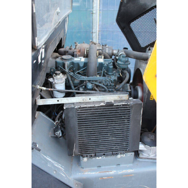 2012 GiANT V881T-44310679