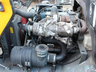 2012-giant-v881t-44310680