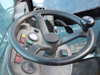 2012-giant-v881t-44310685