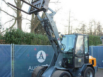 2012-giant-v881t-44310689