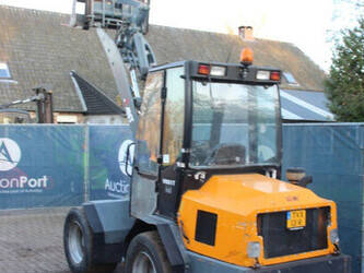 2012-giant-v881t-44310691