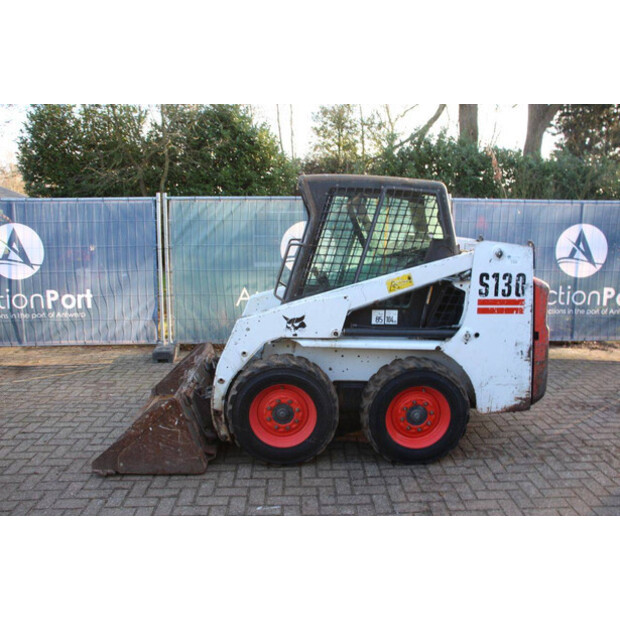 2004 بوبكات S130-44310763