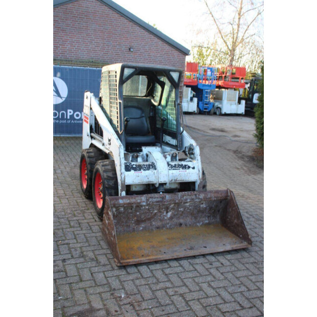 2004 بوبكات S130-44310767