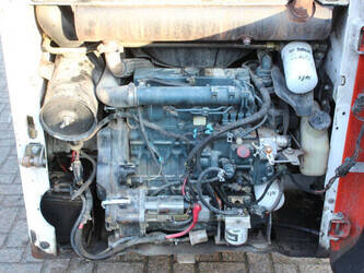 2004-bobcat-s130-1394801-44310774